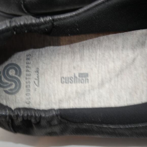 Clarks Women's 9 Cloudsteppers Sillian Holly Comfort Shoes Flats Slip On Black - Picture 8 of 10